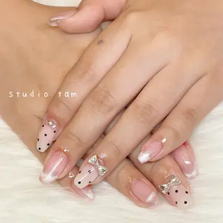 ネイル studio tam 髙橋彩夏のネイルデザイン