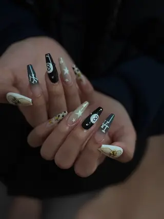 ネイル ネイルサロンエクラ 🫧Shizukaのネイルデザイン