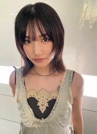 ミディアム カラー スパイラルパーマ 🌐hina⭐️のヘアスタイル