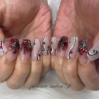 ネイル BINERVA所属・BINERVA nail salonのネイルデザイン