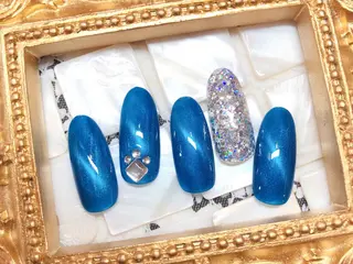 ネイル マジックミラー所属・マジック ミラーのネイルデザイン