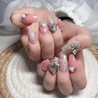 ネイル Maggie Nail🦩のネイルデザイン