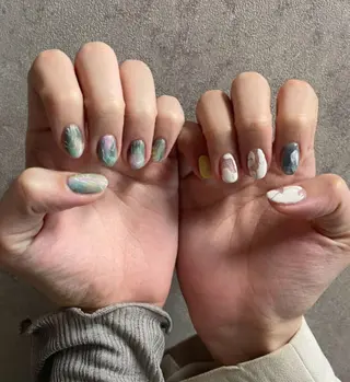 ネイル nailstudio eviz新宿店のネイルデザイン