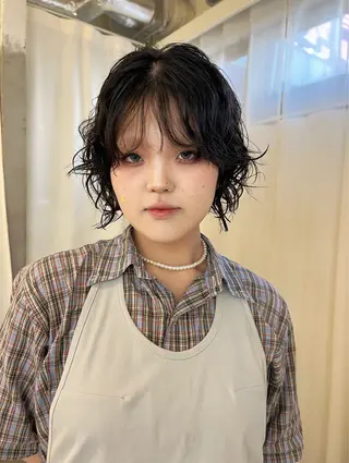 ミディアム カラー パーマ haco＋所属・圧倒的デザイン力 店長🎨RENAのヘアスタイル