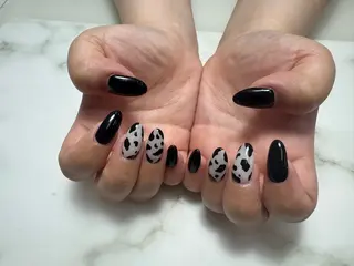 ネイル 黒田 愛理のネイルデザイン