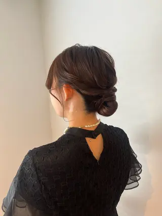 ヘアアレンジ Marie Precious Salon【マリエプレシャスサロン】所属・塩見 千晶のヘアスタイル