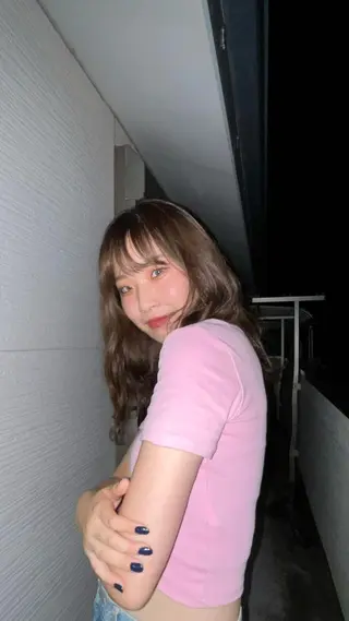 カラー YUI／レイヤー カット/透明感カラーのヘアスタイル