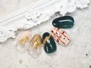 ネイル へぜリヒ ·もものネイルデザイン