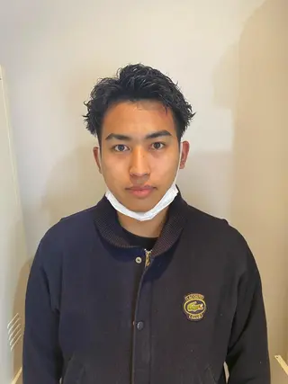 パーマ メンズ パーマ/ダブルカラー ブリーチ⭐️海斗のヘアスタイル