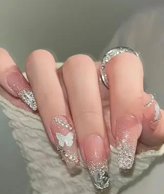 ネイル Theone栄店 松田のネイルデザイン