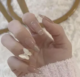 ネイル 🦋ネイルサロン ブラン🌈ゆりのネイルデザイン