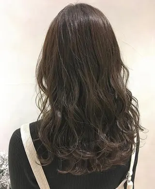 ロング カラー ヘアアレンジ エグチ アキラのヘアスタイル