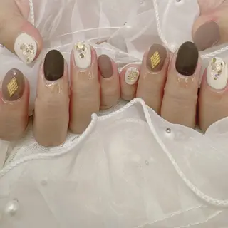 ネイル Nail salon Honey Beeのネイルデザイン