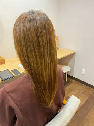 セミロング カラー continue所属・笹木 真理子のヘアスタイル