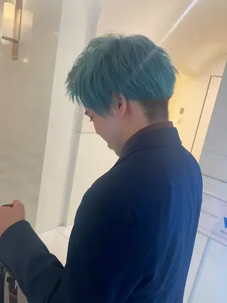 ショート カラー Bish Yanaのヘアスタイル