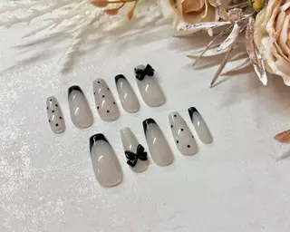 ネイル Hübsch所属・Sakura Hのネイルデザイン