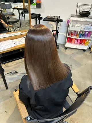 セミロング 日比野 紅杏のヘアスタイル