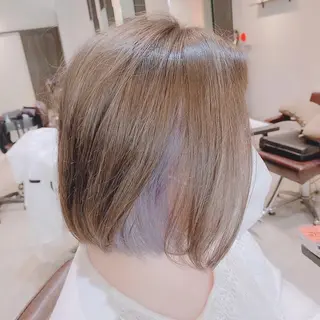 カラー SAKA GUCHIのヘアスタイル