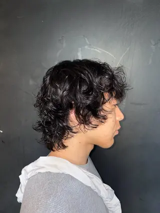 ショート パーマ メンズ 中川 蓮のヘアスタイル