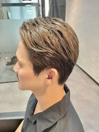 ショート カラー メンズ 👑髪質改善カラー 中垣斗希のヘアスタイル