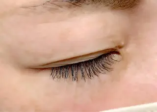 マツエク・マツパ Q-LASH(旧ABC Eyelash)所属・仲野 汐音のマツエク・マツパデザイン