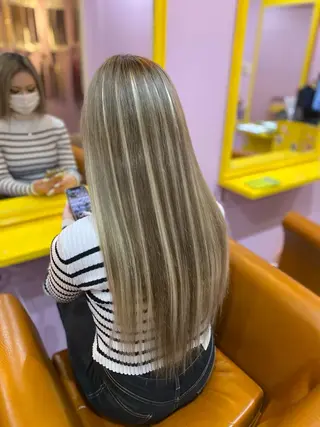 セミロング チビ編み込みエクステ どぅ〜す/YUIのヘアスタイル