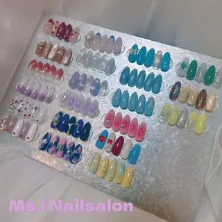 ネイル Ms.I所属・s (Ms.i)のネイルデザイン