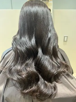 ロング カラー 🐶 Zina川崎 竹下 あい🐶のヘアスタイル