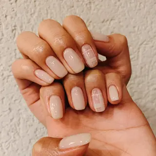 ショート カラー ネイル naillmatic所属・naillmatic ﾈｲﾙﾏﾃｨｯｸのネイルデザイン