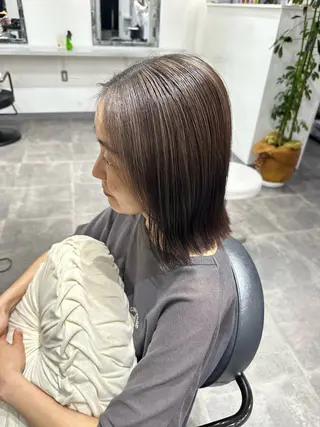 ミディアム 篠崎 佑季のヘアスタイル