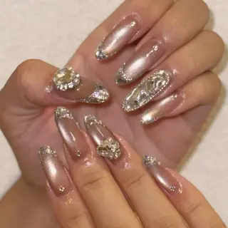 ネイル kiki nailsalon所属・すいか 🍉のネイルデザイン