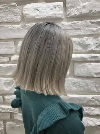 ショート ✨艶感/透け感✨Sherry所属・艶髪/ハイトーン Sherryのヘアスタイル