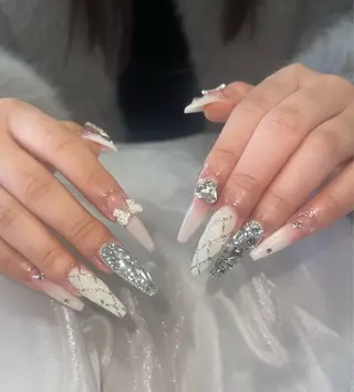ネイル Amee Nailsalonのネイルデザイン