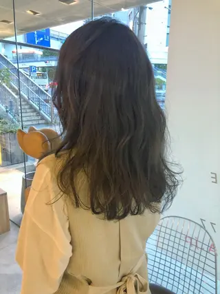 ロング カラー KOKOKARA hair星ヶ丘店所属・柴田 のぞみのヘアスタイル