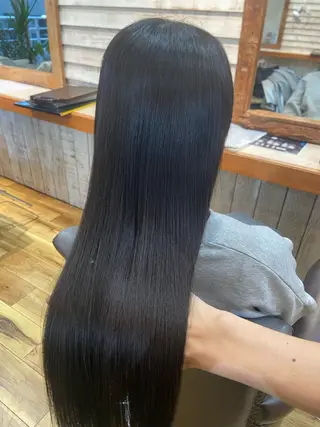 セミロング Ryo 【透明感カラー】のヘアスタイル