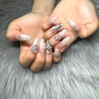 ネイル y's　beauty 京橋店のネイルデザイン