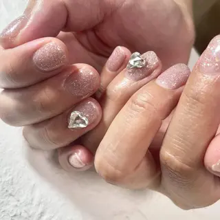 ネイル nail.gorin所属・吉村 優子のネイルデザイン