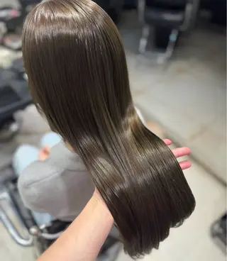 ロング カラー パーマ ヘアアレンジ 透明感/オリーブ/ グレージュ/YUKAのヘアスタイル