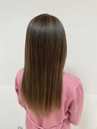 ロング カラー 【Sweep】おじま のぞみのヘアスタイル