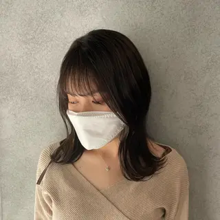 ミディアム Minami🩵 新宿のヘアスタイル