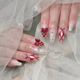 ネイル Maggie Nail🦩のネイルデザイン