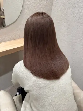 ミディアム カラー 蟹江 聡太✨レイヤーカットのヘアスタイル