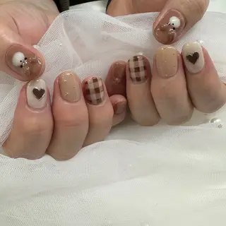 ネイル 東 千夏のネイルデザイン