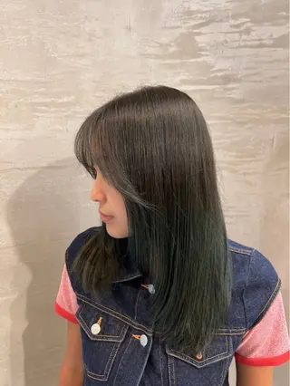 ロング カラー 赤石るな ／nabi  船橋のヘアスタイル