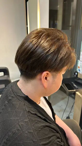 カラー メンズ 有働由良／ハイトーン ／韓国メンズヘアのヘアスタイル