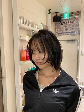 ミディアム ナチュラルヘア🫧 ナナミのヘアスタイル