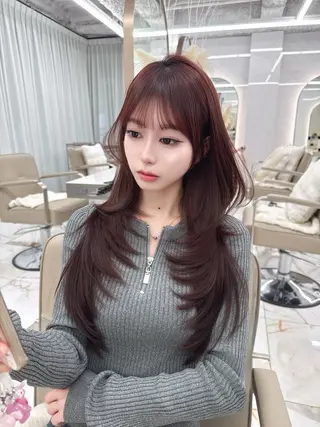 ロング 福間克徳/顔まわり /レイヤーカットのヘアスタイル