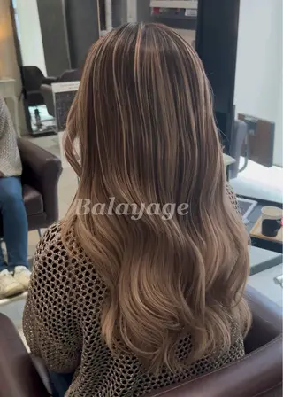 ロング 透明感カラー/ 藤原リックのヘアスタイル