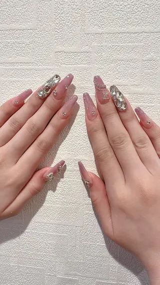 ネイル D-BEAUTY Nailsalonのネイルデザイン