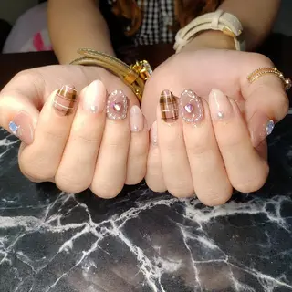 ショート ネイル クロキ 。のネイルデザイン